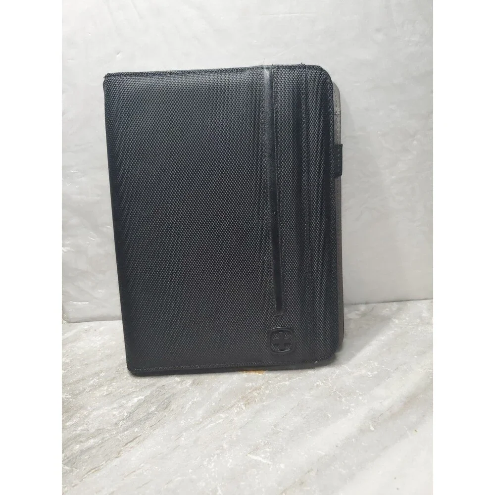 Wenger Merit Padfolio Portfolio-Open Style Closure-Front Pockets-Black-9×7in